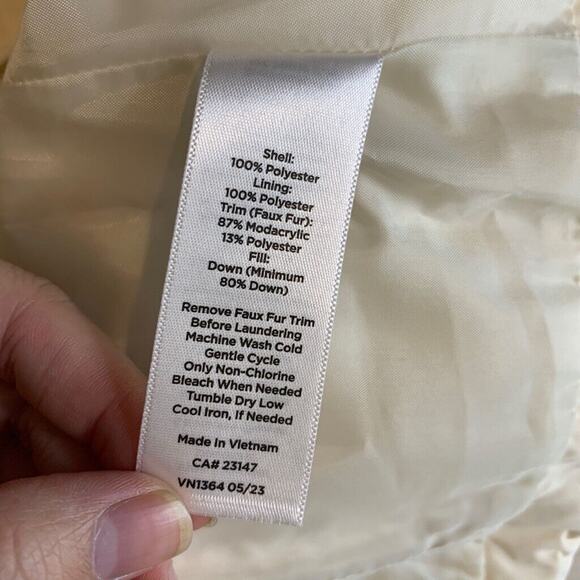 Talbots Vest Womens XS Extra Small Cream Down Filled Full Zip Turtleneck Jacket - Picture 11 of 14